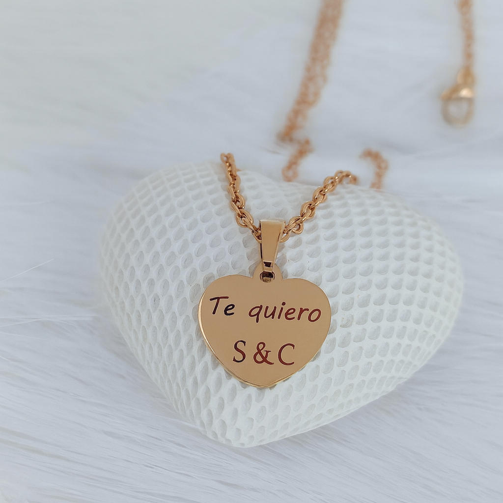 💖 Colgante Corazón Personalizado con Grabado Láser